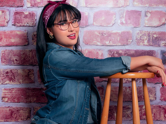 FrancheskaPierce - Live porn &amp; sex cam - 13727024