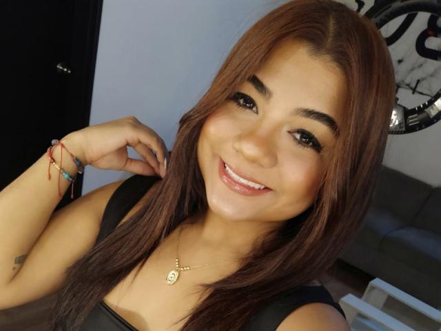 ValerieBlake - Live Sex Cam - 13728748