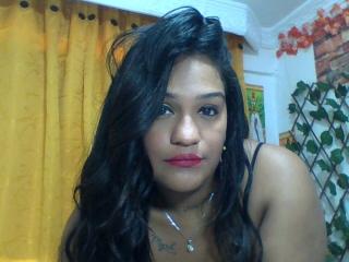 MichelleBrito - Live Sex Cam - 13736528