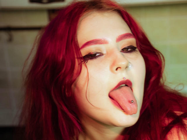 IreneBlair - Live porn &amp; sex cam - 13752176