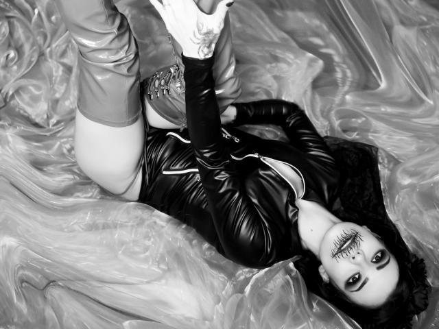 MedeeaParker - Sexe cam en vivo - 13753492