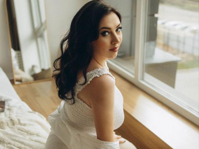 KaleyReed - Live Sex Cam - 13754724