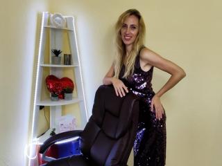 AlisaBreck - Live sex cam - 13755824