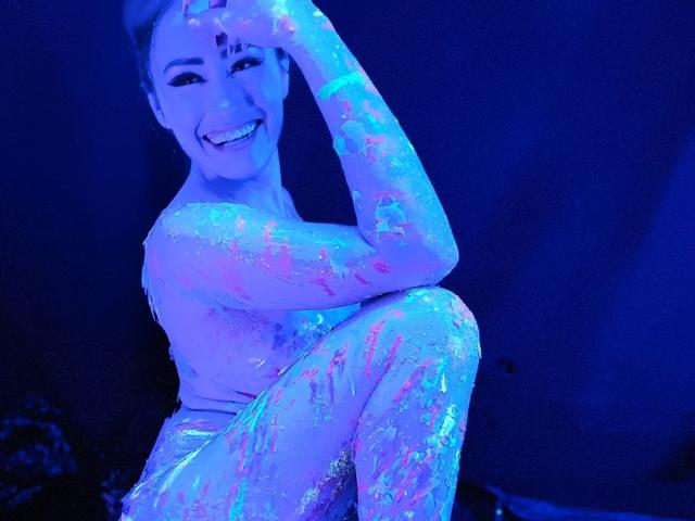 BellaClarks - Live sex cam - 13760148