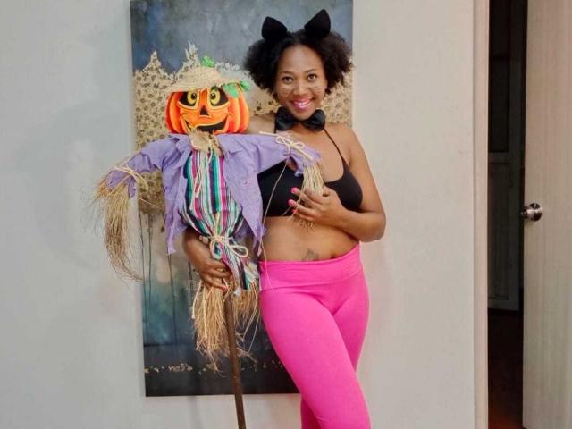 CorallHotty - 라이브 포르노 &amp; 섹스 캠 - 13764004