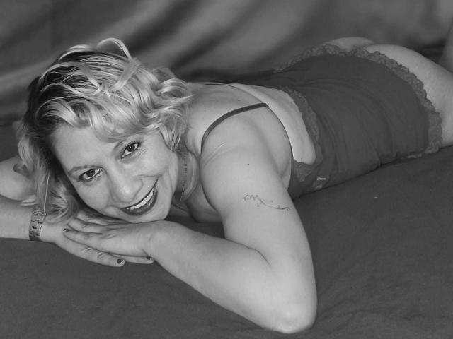 SandyMedina - Sexe cam en vivo - 13765368