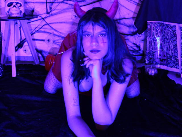 KimberlyLorent69 - Live sex cam - 13769824
