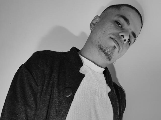 JohnyColer - Sexe cam en vivo - 13773820