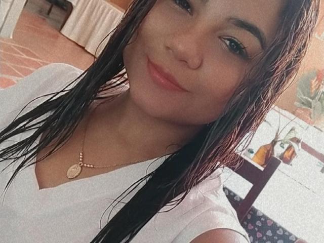 ValerieBlake - Sexe cam en vivo - 13799052