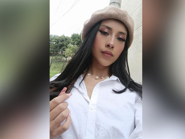 AnyaJay - Live Sex Cam - 13829604