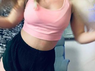 AlicePrings - Live porn &amp; sex cam - 13830860