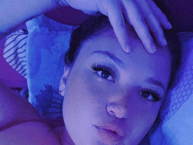 ClarissaDelicieux - Live Sex Cam - 13835416