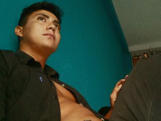 DorkHot - Sexe cam en vivo - 13837952