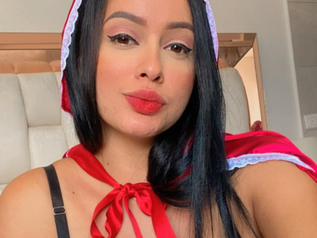 EmilyParkerr - Live sex cam - 13866668