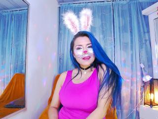 LaraHotMilf - Live porn &amp; sex cam - 13869148