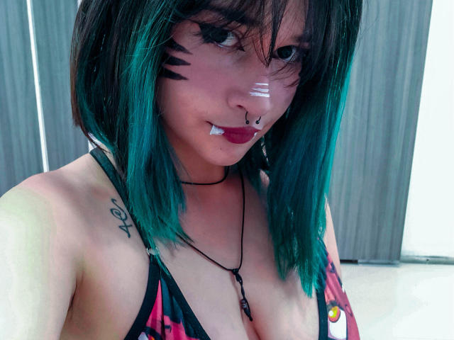 CameroonSweet - Live sex cam - 13873200