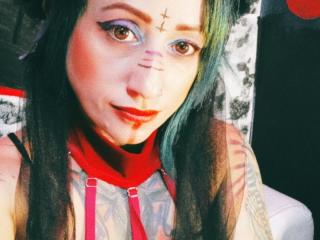 ErzebethGod - Live porn & sex cam - 13884136