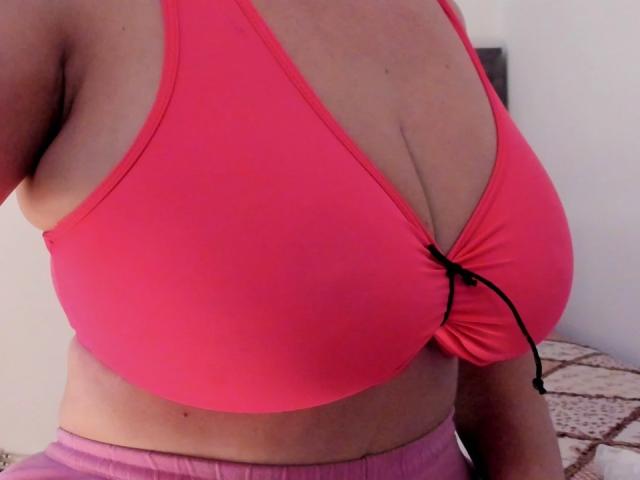 VictoriaKim - Live sex cam - 13889132