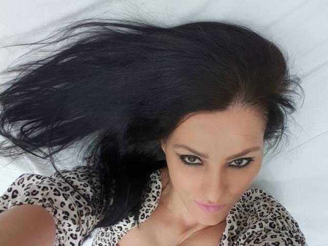 JoliDanielle - Live sex cam - 13926192