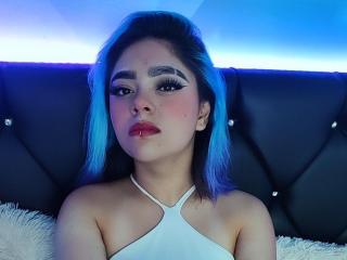 TifannyBlue - Live porn & sex cam - 13928484