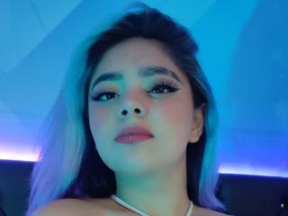 TifannyBlue - Live Sex Cam - 13930524