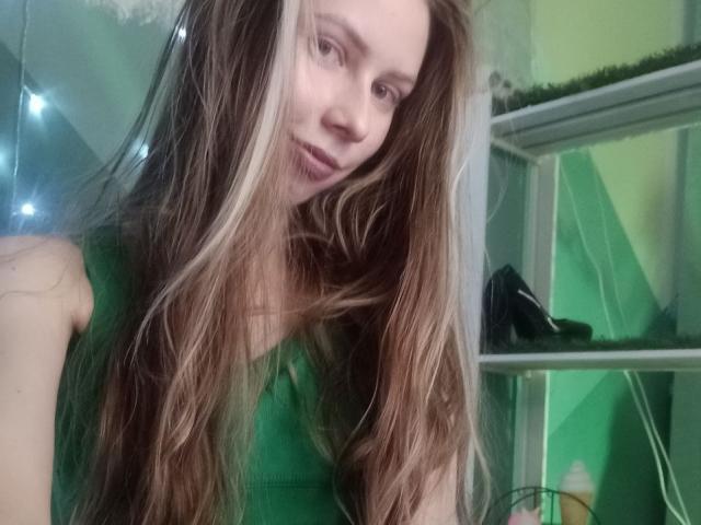 OliviaSweety - Live sex cam - 13947552