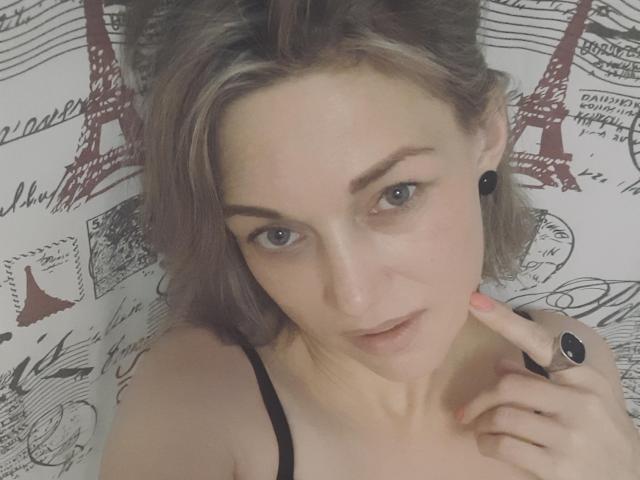 CarmenSun - Live Sex Cam - 13977296