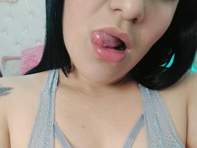 VivianaThomson - Live sexe cam - 13983728
