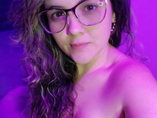 DanaDelRey - Live porn &amp; sex cam - 13987776