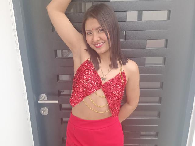 SweettyEmma - Live sex cam - 13992224