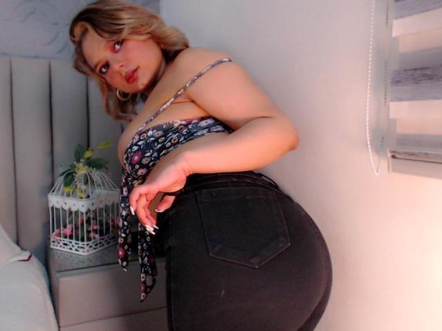 AliceeSecret - Live sex cam - 14006748