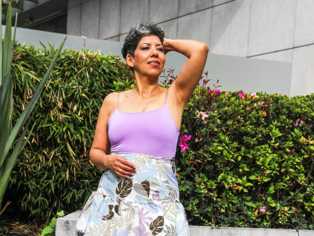 JuliaNewell - Sexe cam en vivo - 14013988