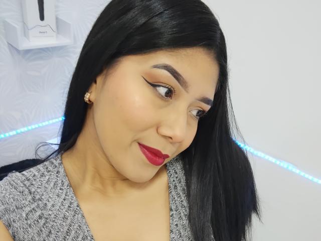 AlessaJames - Live sexe cam - 14024924