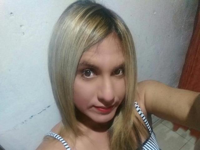 JaneStonesTs - Live porn &amp; sex cam - 14042932