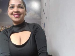 RaquelChaudAnal - Live sex cam - 14042972