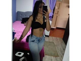 CamillaSuarez - Live sexe cam - 14073372