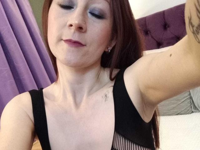 SweetPinkiePie - Live Sex Cam - 14074228