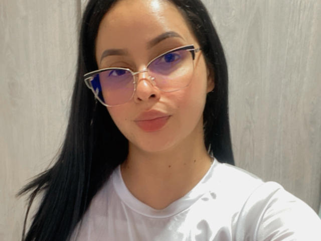 EmilyParkerr - Live sexe cam - 14083652