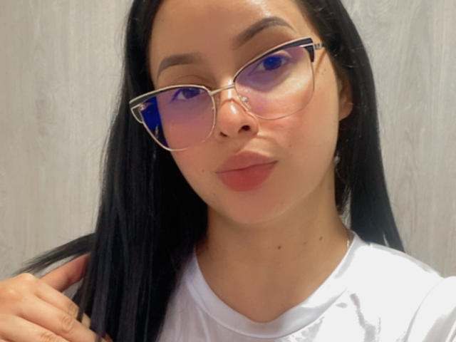 EmilyParkerr - Live porn &amp; sex cam - 14083676