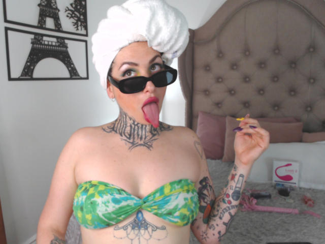 RosaGonzalez - Sexe cam en vivo - 14091660