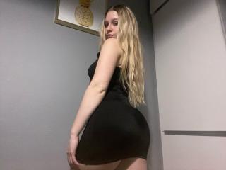 LuxMindy - Live porn & sex cam - 14113280