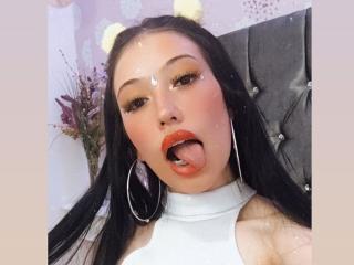 AntonellaAxx - Live porn & sex cam - 14119296