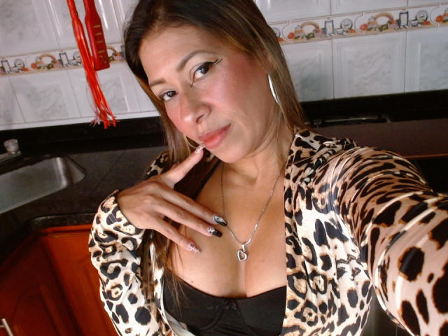 LaurenHills - Live porn &amp; sex cam - 14123036