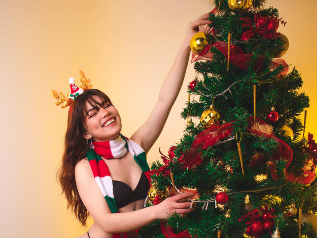 GigiMalik - Live Sex Cam - 14126580