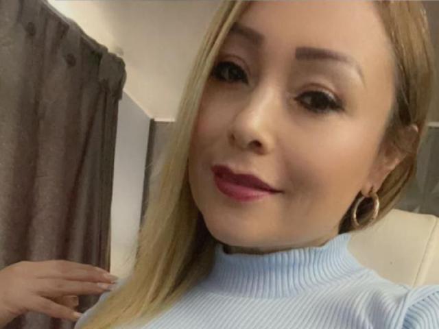 HollyMadisonn - Live sex cam - 14135388