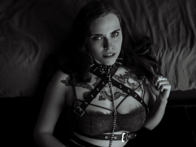 VeronikaMai - Live sex cam - 14174484