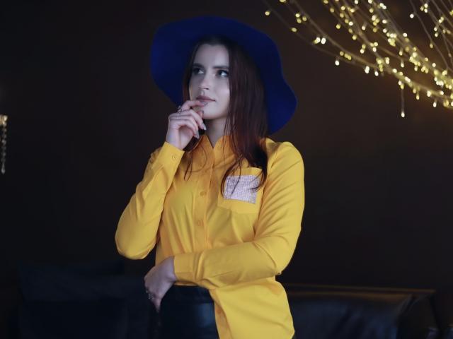 MollyTravis - Sexe cam en vivo - 14178272