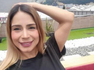 ValeriaSaenzHot - Live porn & sex cam - 14189112