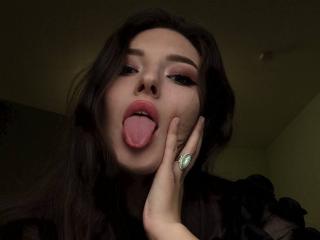 MelissaShiny - Live sexe cam - 14210104