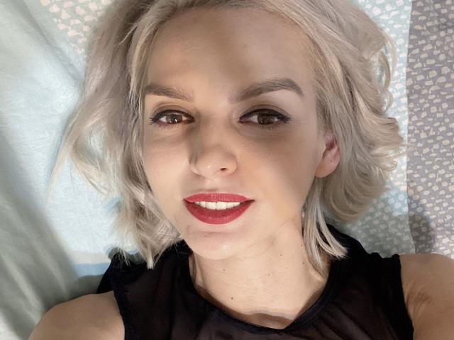 DouceAmelia - Live porn &amp; sex cam - 14210496